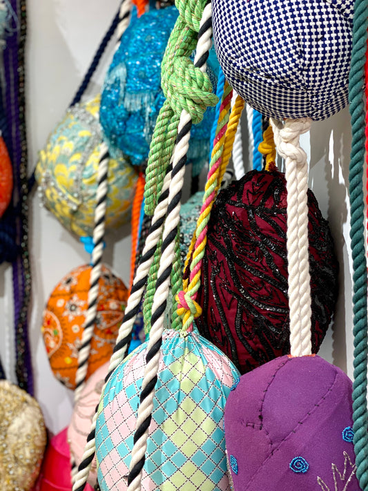 Gunas (Installation)